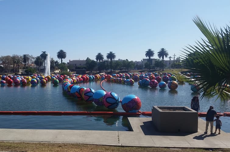 Parque McArthur es hogar a las “Esferas de esperanza”