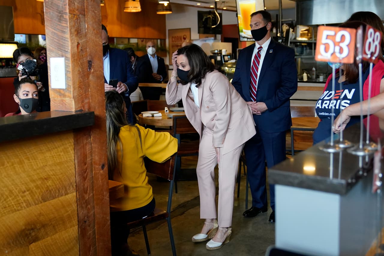 Kamala Harris visita California como parte de su gira de campaña