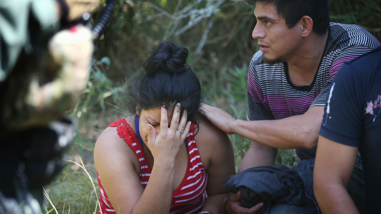 Abogados lanzan campaña para evitar que las cárceles familiares de ICE cambien de rubro