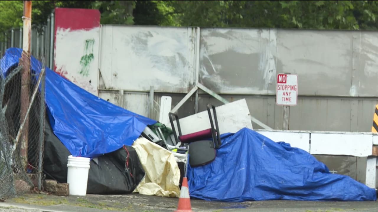 Operativo en Sacramento interviene propiedad abandonada ligada a vandalismo y quejas por indigencia