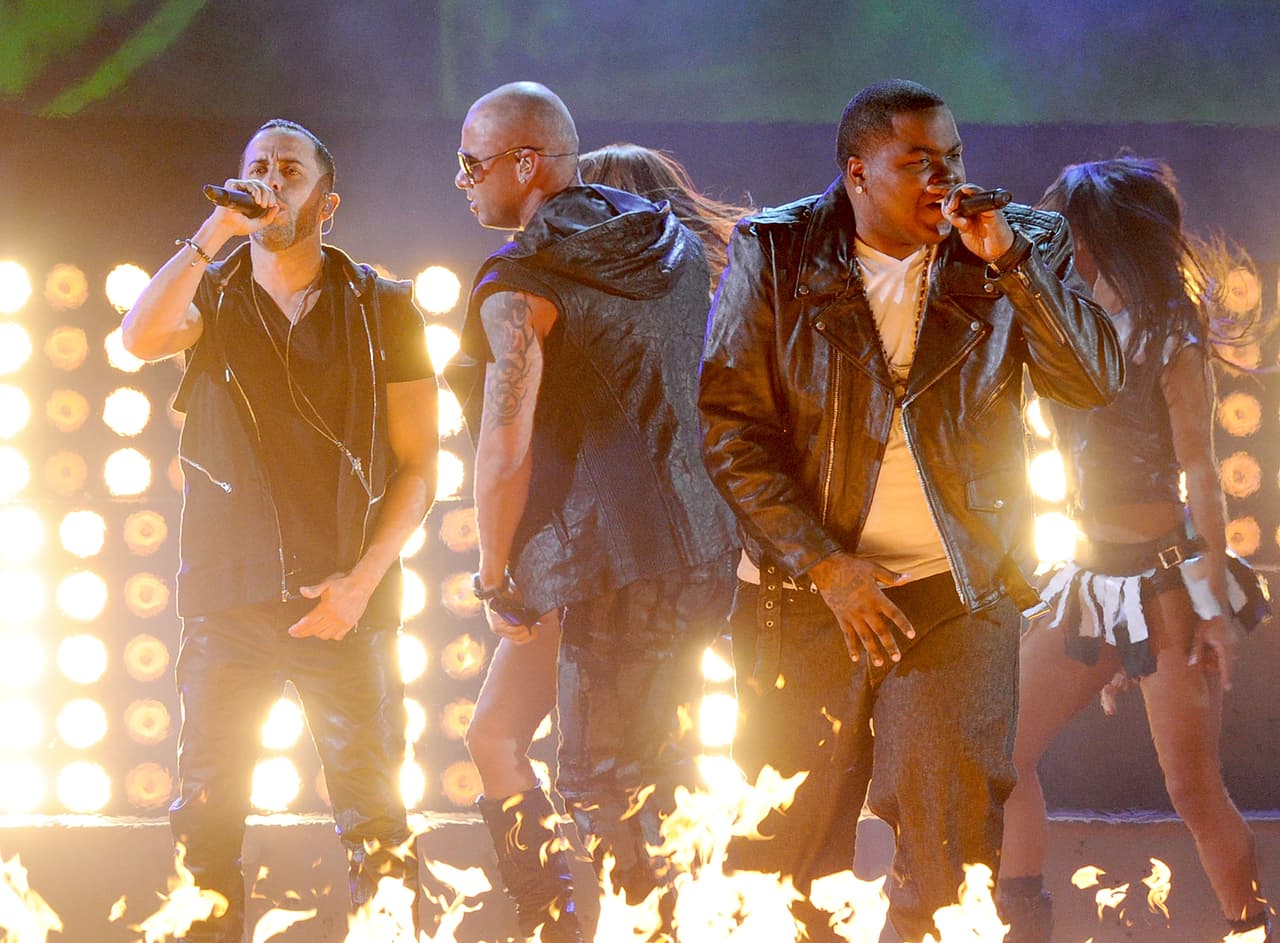 El reggaetón se hizo presente con Wisin & Yandel en colaboración con Sean Kingston.