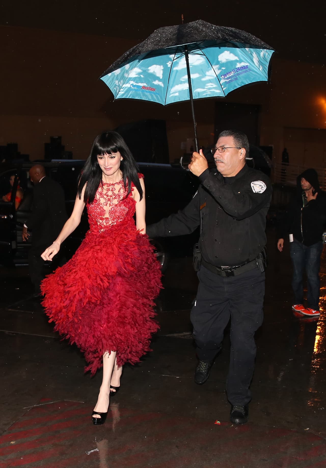 Cucu a toda prisa, pero sin mojarse.