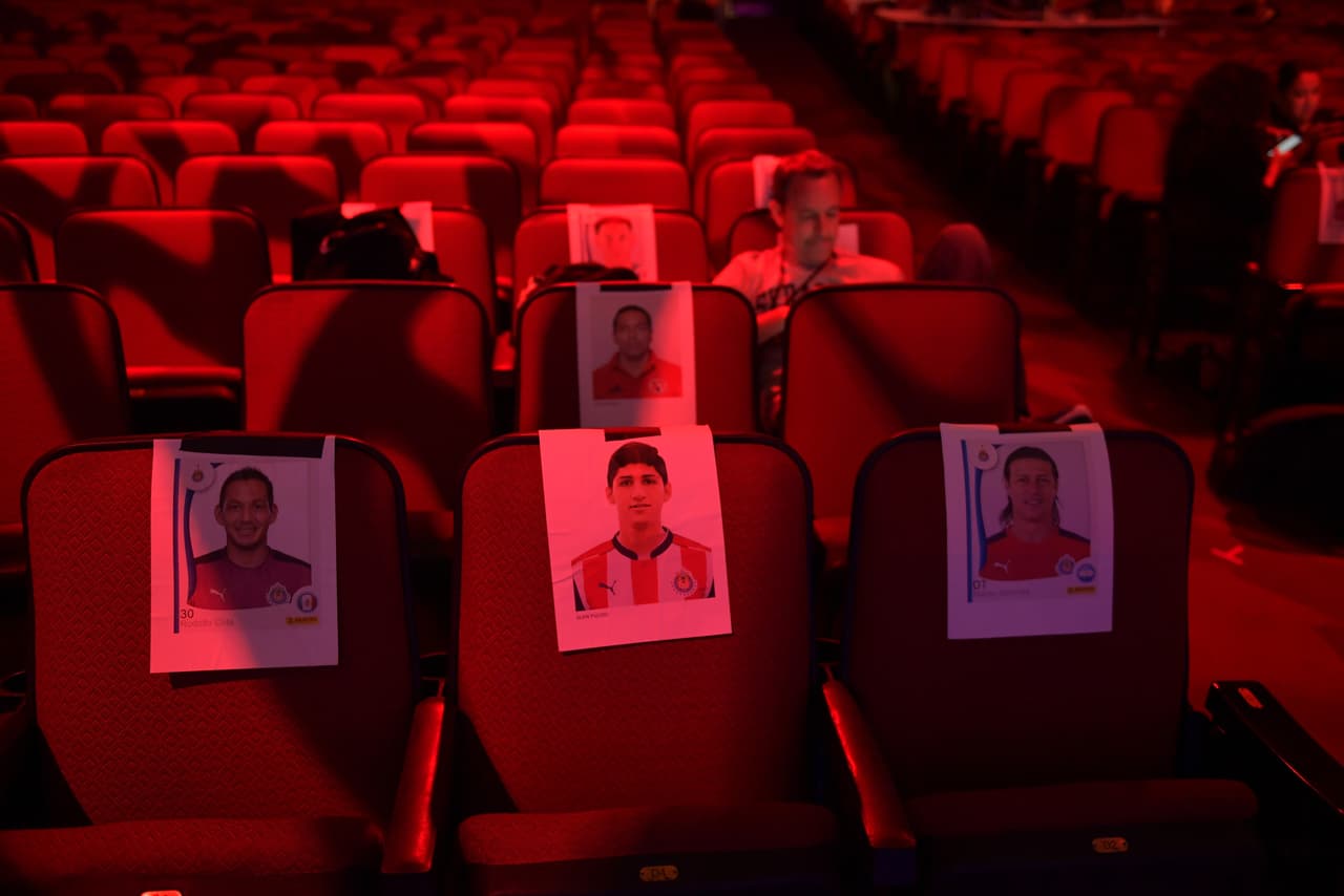 Chivas logró el doblete en el futbol mexicano por lo que Rodolfo Cota, Alan Pulido y Matías Almeyda no podían faltar.