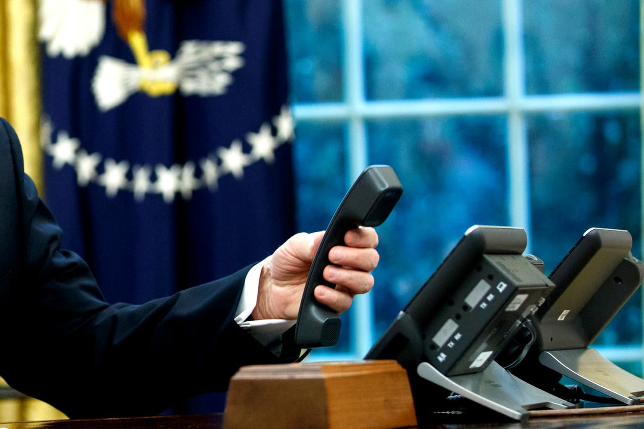 ¿'Ucraniagate'? Una cronología del nuevo escándalo de Trump por una llamada telefónica