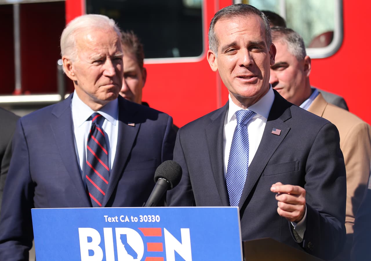 El alcalde Eric Garcetti fue designado para presidir la inauguración de Joe Biden 