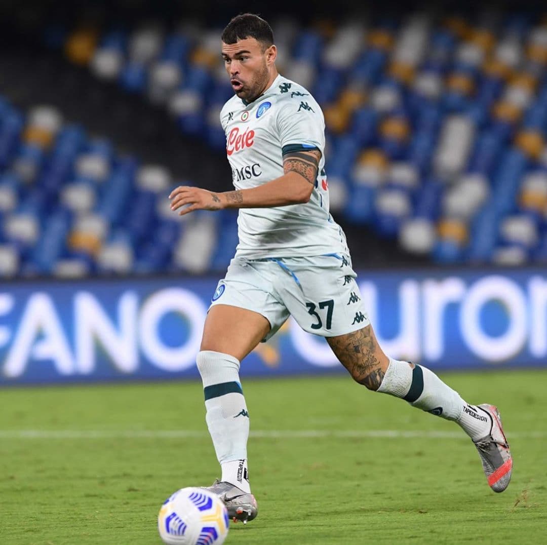 Zielinski, Ciciretti, Mertens y Petagna hicieron los goles. El último partido de pretemporada del conjunto azzurri será este domingo 13 de septiembre frente al Sporting de Lisboa en el Estadio José Alvalade. Napoli debutará en la Serie A el próximo 20 de septiembre cuando visite al Parma.