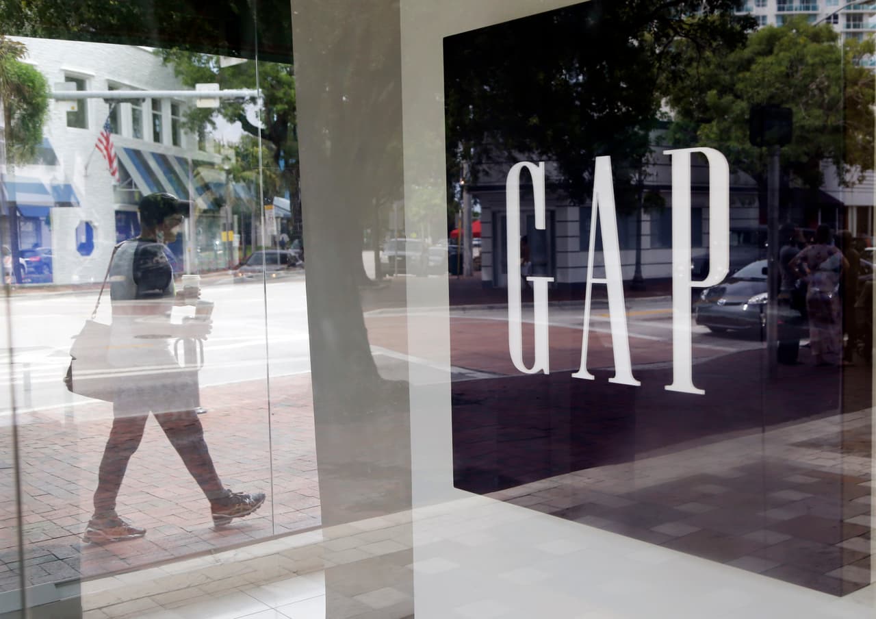 <b>Puesto 6. Gap Inc. Trabajadores suspendidos: 80,000. </b>Esta es la empresa matriz de varias cadenas de tiendas de ropa. La cifra incluye a parte del personal corporativo y los ejecutivos recortaron sus salarios.