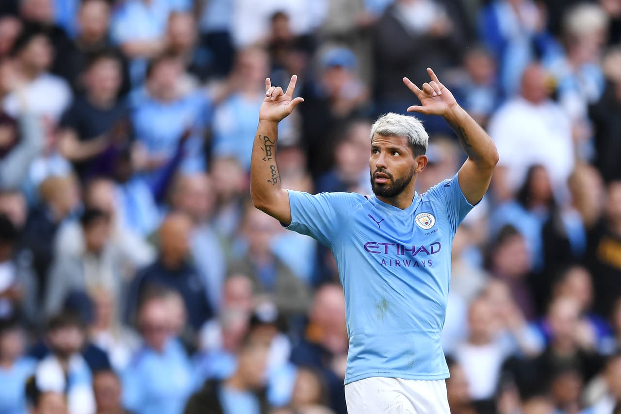 Con su doblete, Kun Agüero llegó a los 400 goles en su carrera

