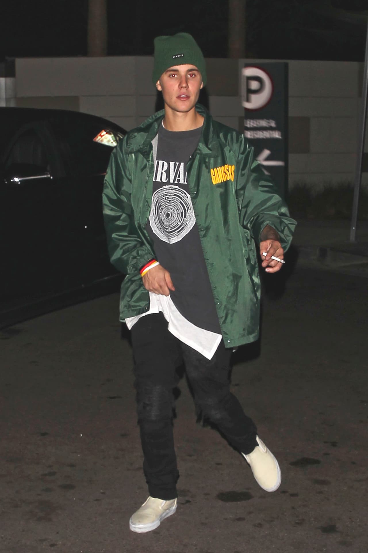 Justin Bieber cumple 40 horas de servicio comunitario