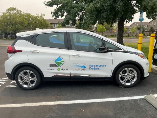 Sacramento ofrece $100 gratis para usar autos eléctricos compartidos en barrios de bajos ingresos