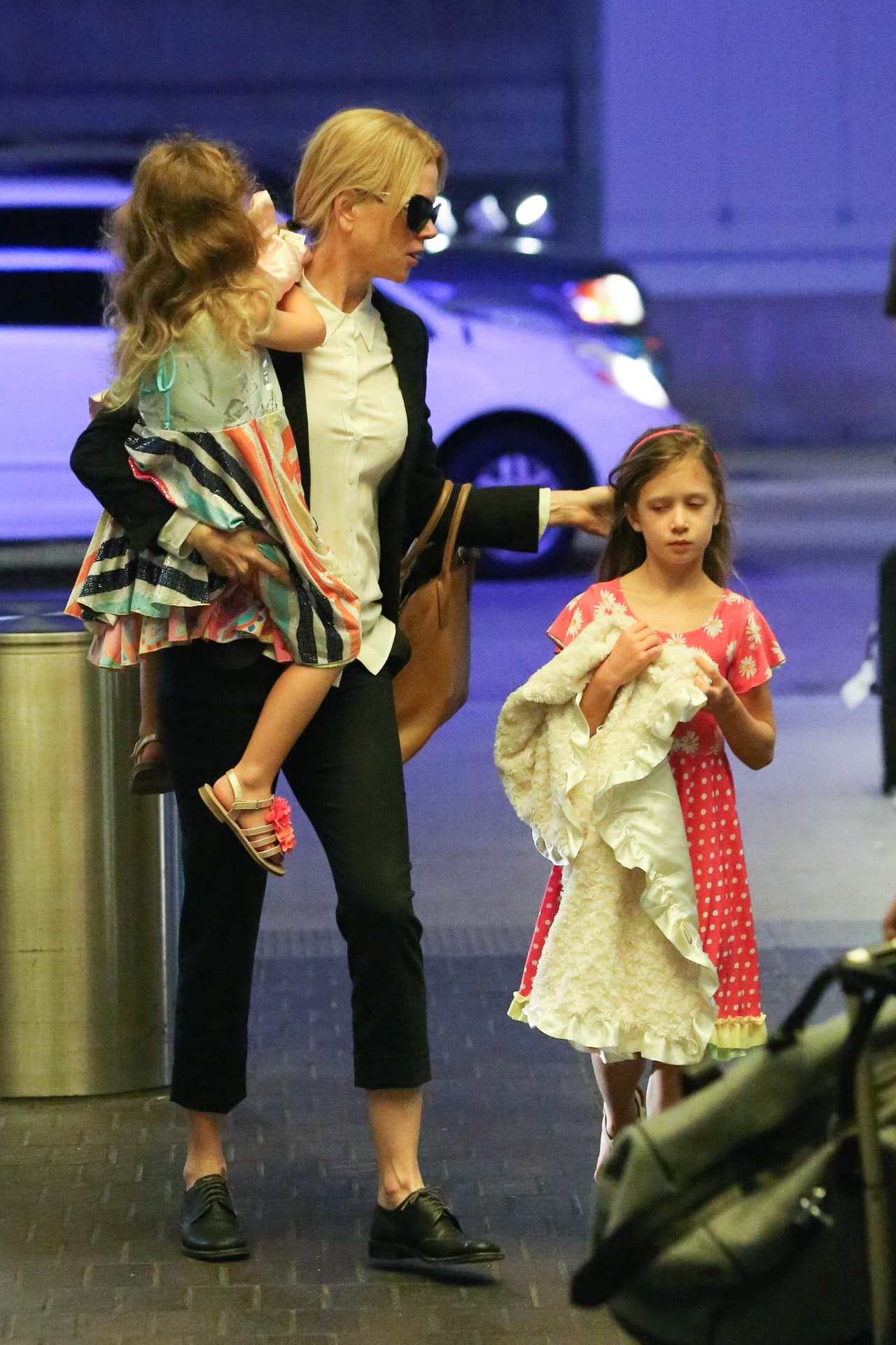 El cual al parecer las agotó, pues las dos niñas traían una cara de cansancio.
