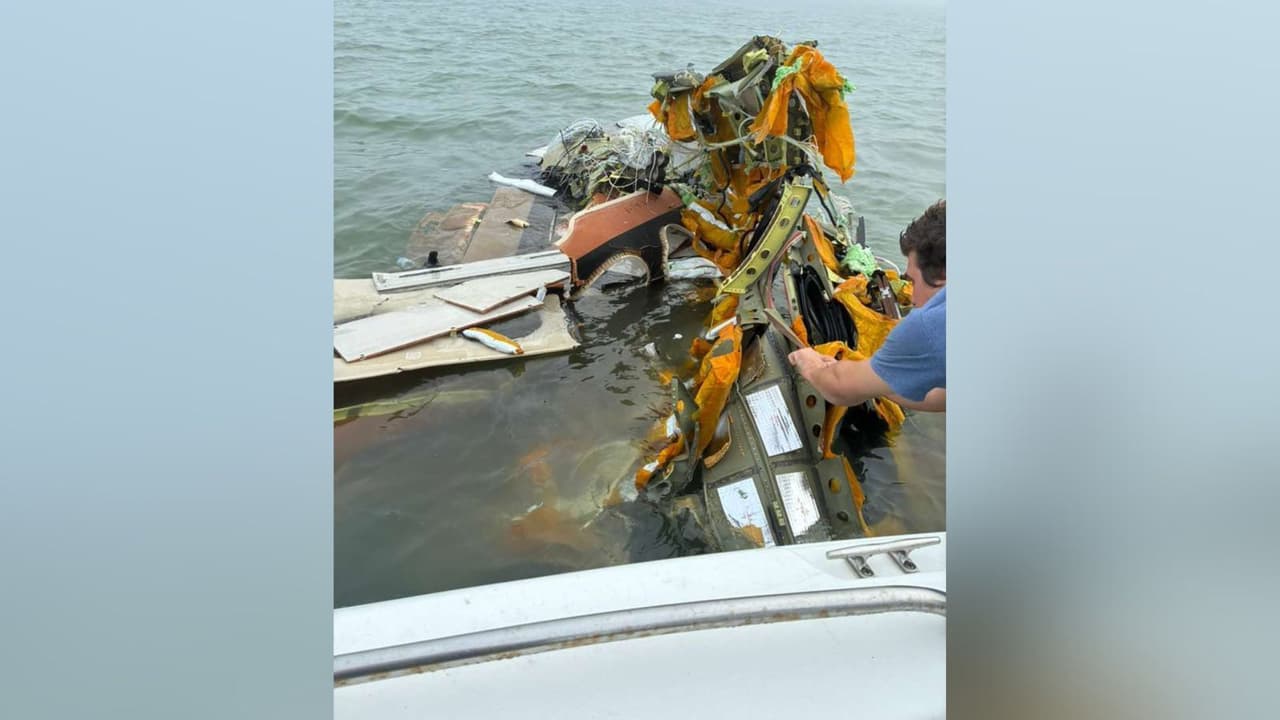 Las imágenes del operativo reflejan la magnitud de la respuesta binacional, mientras continúan las investigaciones encabezadas por la 
<b>Administración Federal de Aviación </b>para determinar las causas del siniestro. Autoridades mexicanas mantienen coordinación con el 
<b>Consulado de México en Houston</b> para apoyar a las familias.
<br>