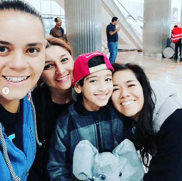 "Cada una de las canciones que interpreté lo hice con el corazón, espero de alguna manera haber podido transmitir mi emoción al estar en un escenario, ese era mi objetivo", dijo Kenneth.