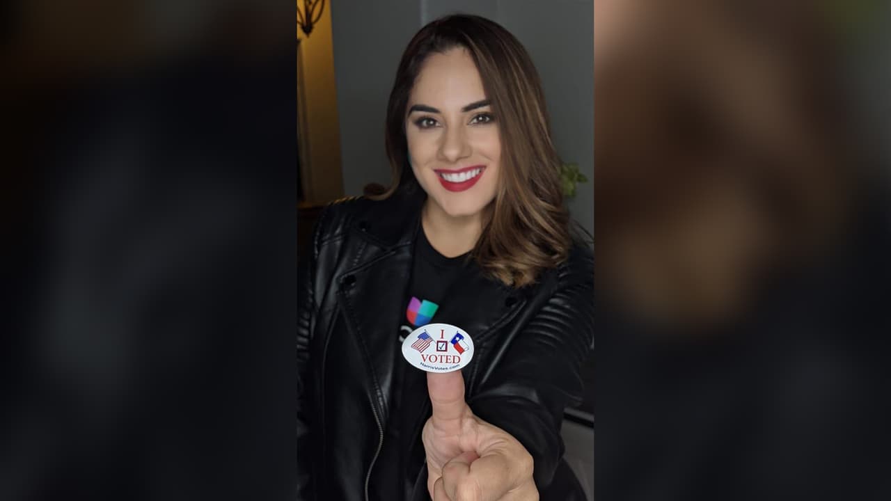 Marlene Guzmán, reportera y presentadora de Univision 45 acudió a las urnas a ejercer su derecho al voto.
