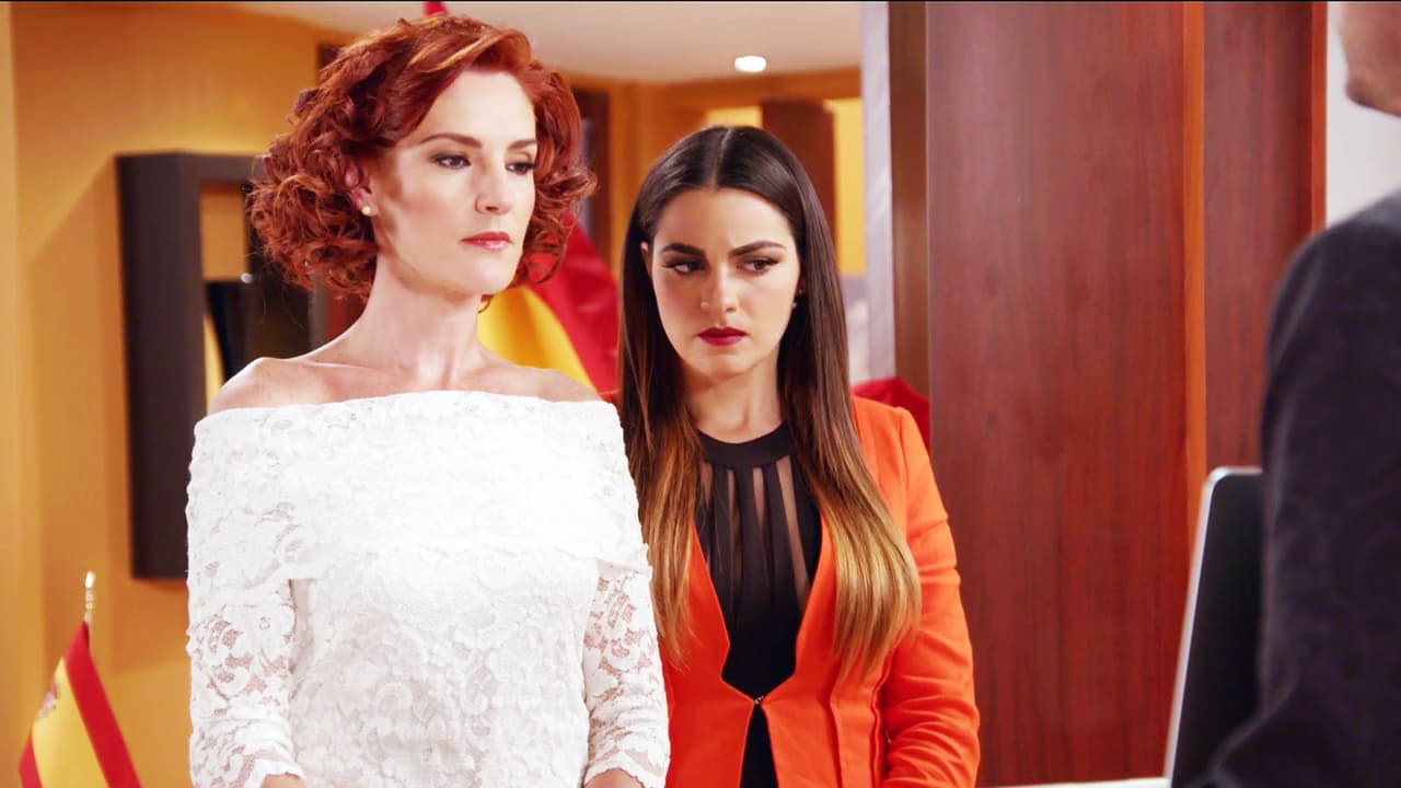 Ahora ya todos saben que Sandra es la verdadera amante de Augusto.