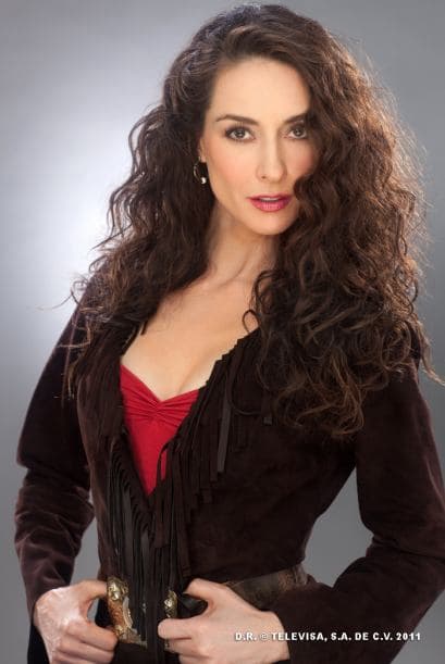 La vimos como heroína en "Pasión" y también haciendo maldades en "La Que No Podía Amar".