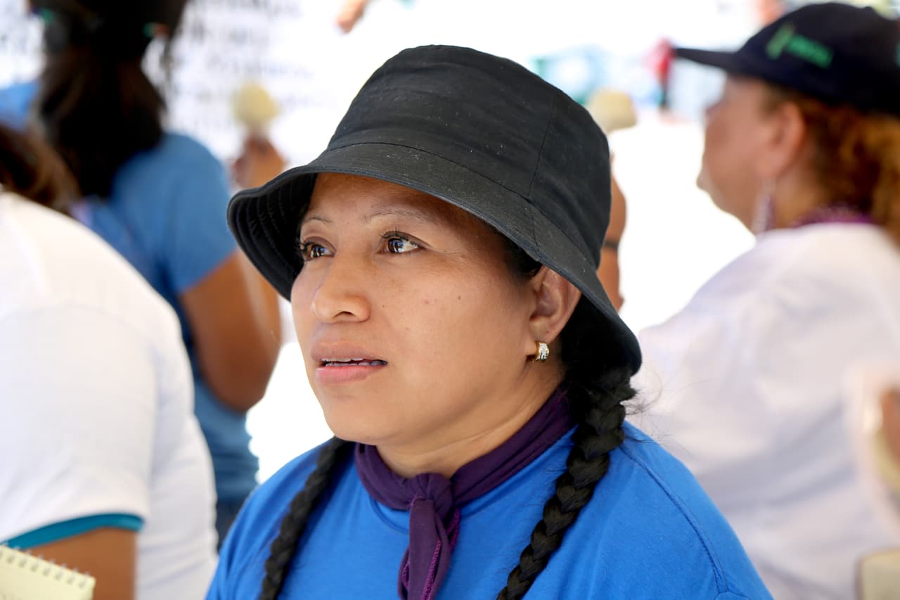 Teodora del Carmen Vásquez cumplió 10 años y 7 meses de una condena de 30 años por perder a su bebé después de una complicación obstétrica. "Una mujer que tenga dinero y que quiera realizar un aborto, busca una clínica y lo hace, no pasa nada. Pero una mujer pobre hace eso y va a parar a la cárcel", asegura.