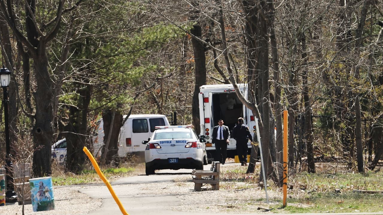 Instruyen cargos criminales a presunto pandillero de la MS-13 por muerte de cuatro jóvenes en Long Island