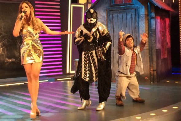 Vanessa de Roide, Aleyda Ortiz, Alina Robert, Ivanna Rodriguez, Zoila Ceballos y Aly Villegas compitieron para ser la Reina del Chacal