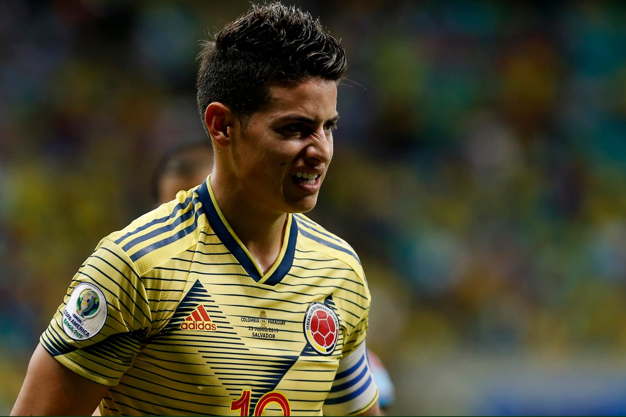 A pesar de que James Rodríguez ya ha jugado como titular con los merengues, el Napoli de Carlo Ancelotti sigue con el colombiano en la mira.