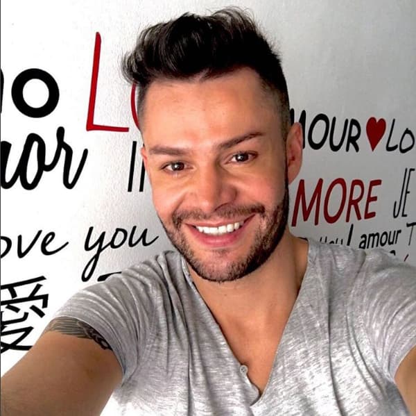 Pero… ¿quién es el afortunado? Él es Said El Caballero Urbano es un chico mexicano cantante del género urbano.