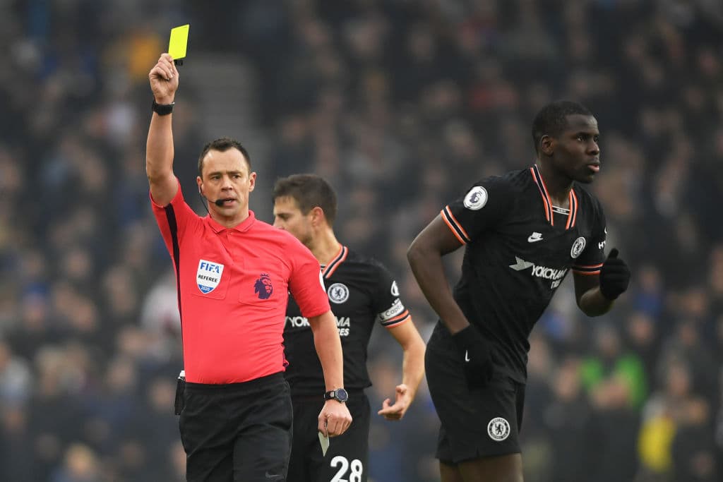 Un gol de Jahanbakhsh, al 84, le dio el empate 1-1 al Brighton; Azpilicueta abrió el marcador para el Chelsea.