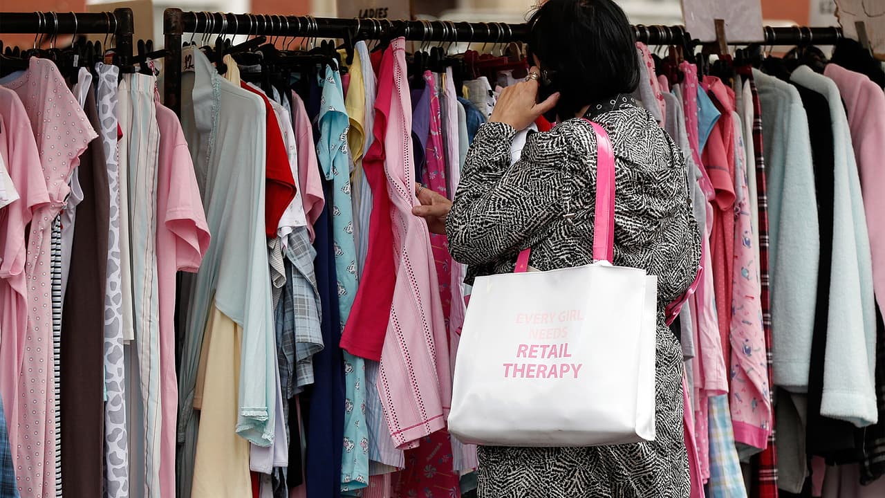 Vincent's Resale Shop Bellaire, ubicada en la 5236 de la calle Cedar. Algunos de los comentarios de los usuarios en Yelp fueron que tenían "buenos precios" y "empleados amables".