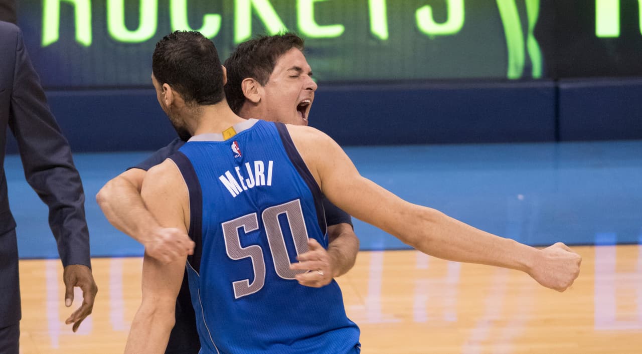Dallas le arrebató el triunfo a Oklahoma en el segundo partido de la serie en play offs