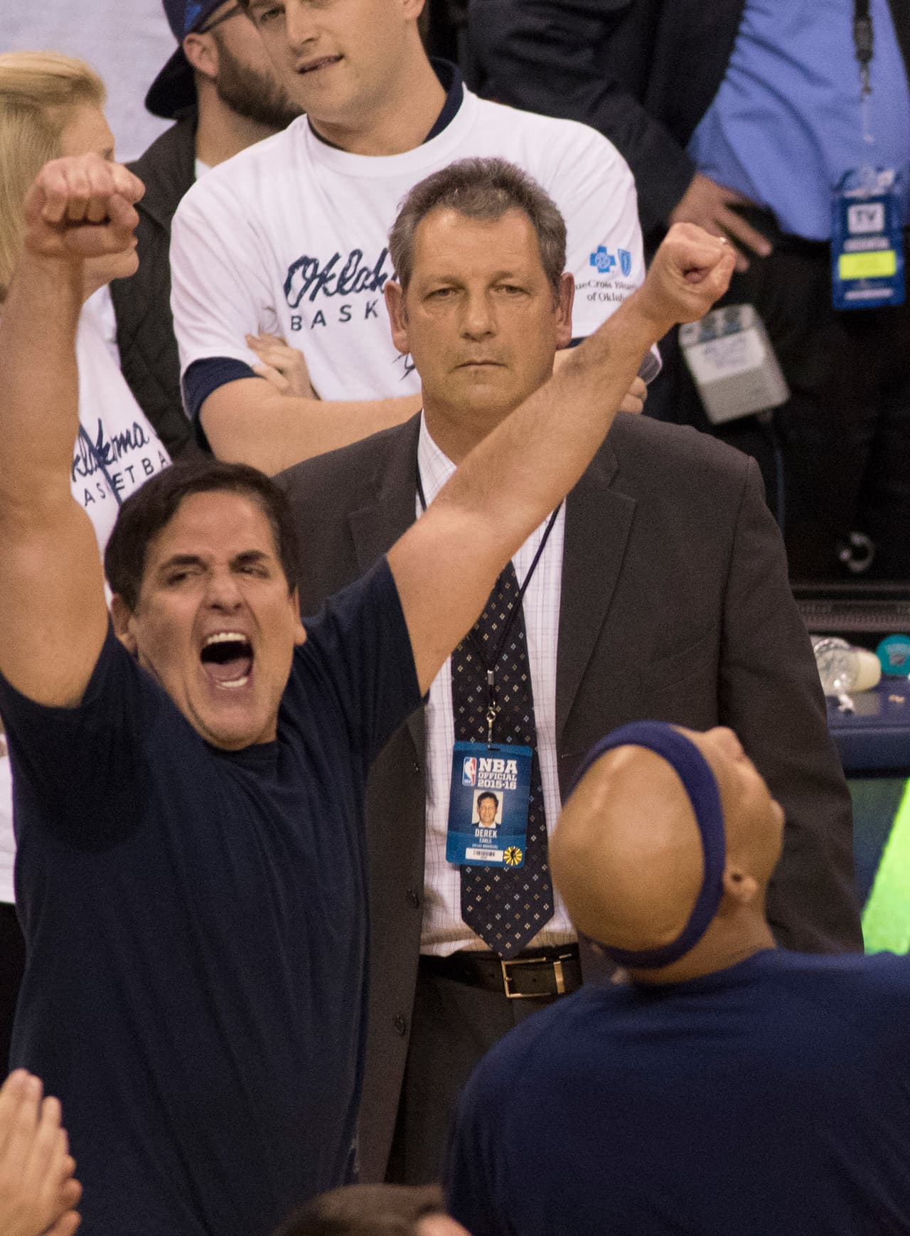 Dallas le arrebató el triunfo a Oklahoma en el segundo partido de la serie en play offs