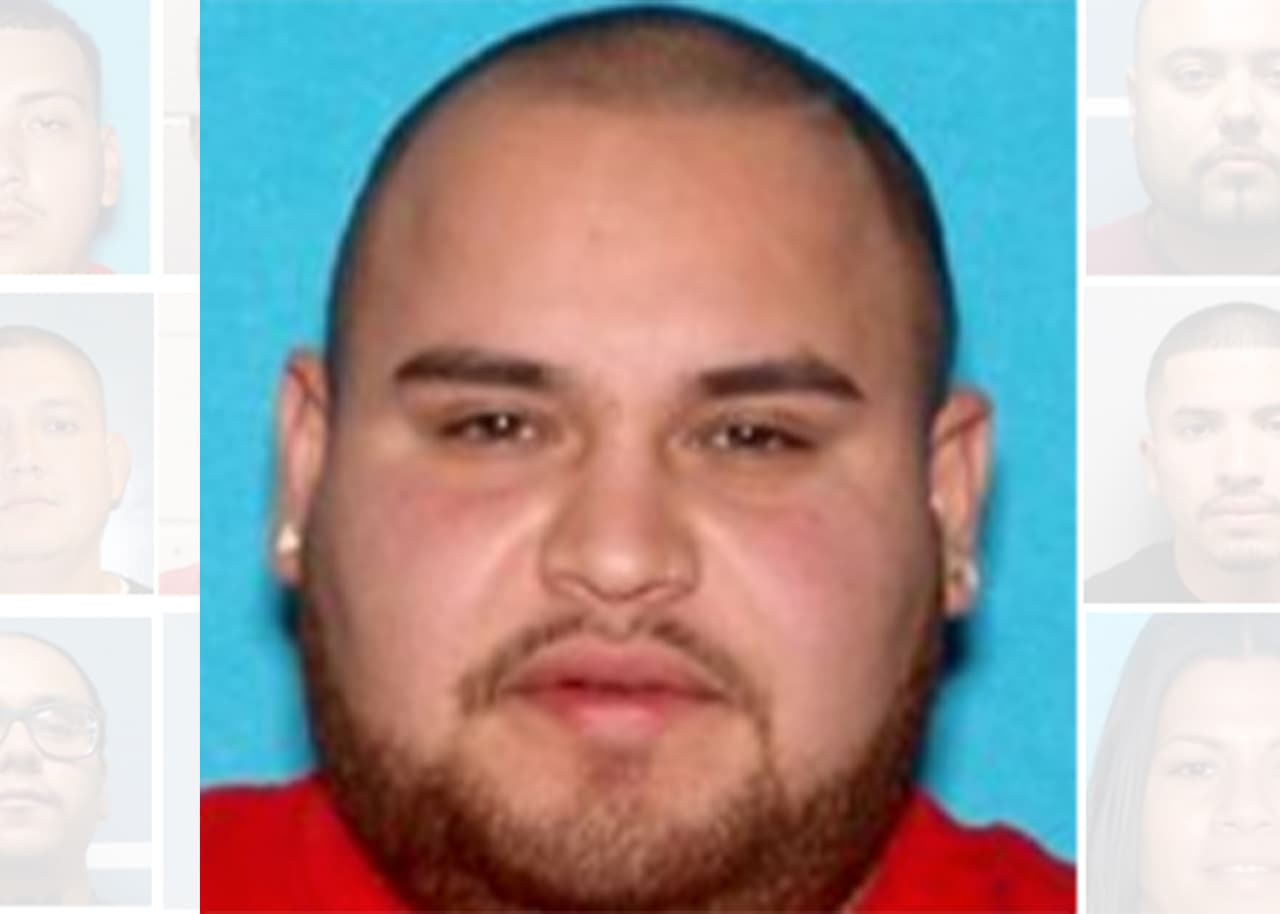 Mark Montemayor, de 22 años, oriundo de Orosí, enfrenta cargos por venta ilegal de marihuana.