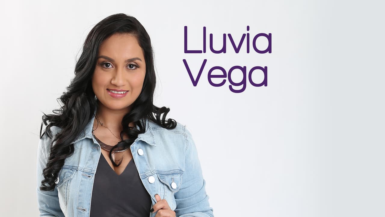 Nació en El paso, Texas y tiene 28 años de edad. Ella se considera una persona divertida, honesta y espontánea.