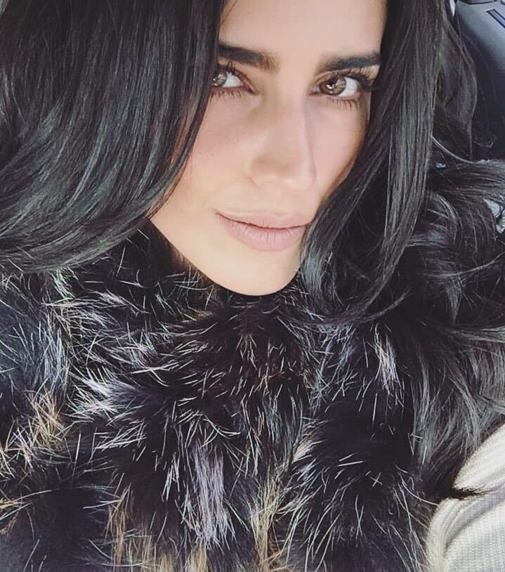 4. La hija de la actriz, Alexa Regil, tiene 13 años de edad y es igual de disciplinada que su madre, ya que en redes sociales ha dejado ver que la pequeña tiene los músculos del abdomen muy bien trabajados.