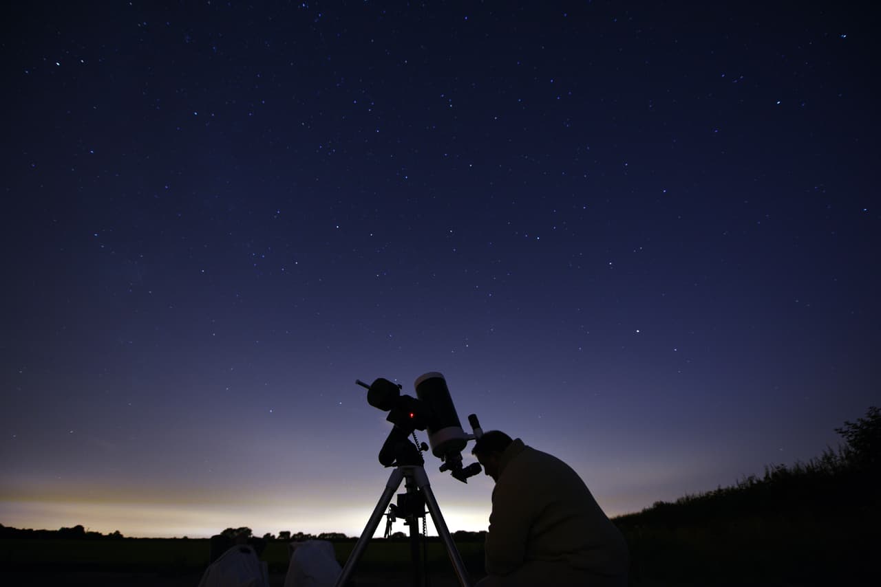 🌠
<b> Mirador de Mountaintown: </b>condado de Fannin. Una opción más remota, a la que se accede por un camino sin pavimentar.
<br>
<br>🌠
<b> Mirador de John's Mountain</b>: condado de Walker. Otra opción remota y sin pavimentar, para quienes se sienten cómodos viajando por caminos de montaña después del anochecer.
<br>
<br>
<b>🌠 Mirador de Mill Creek:</b> condado de Murray. Una opción apartada, lejos de las luces del área metropolitana de Atlanta.