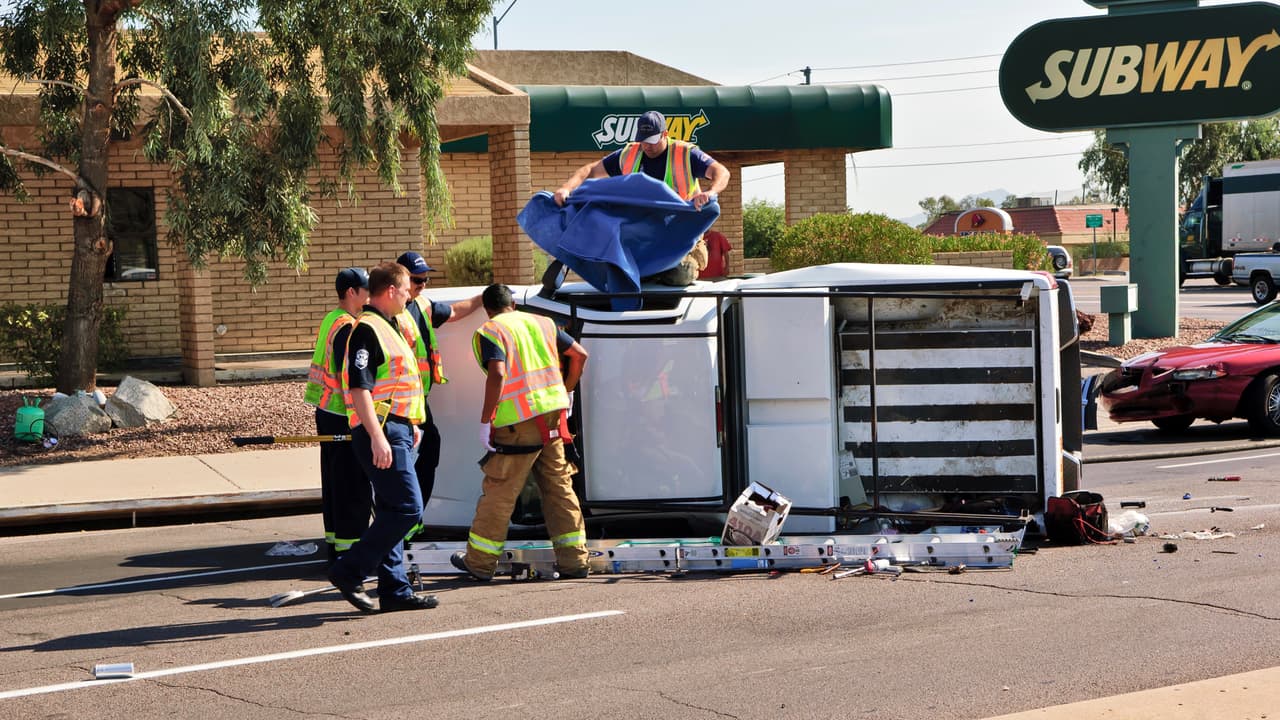 <h3 class="cms-h3-H3">3. Phoenix, Arizona</h3>
<br>Thanksgiving 2017, número de muertes en accidentes de tránsito:
<b>3.</b>