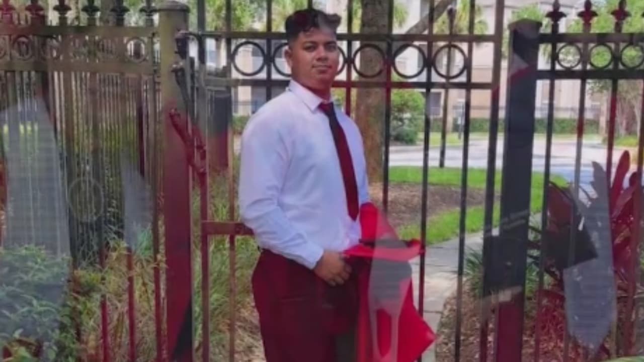Familiares de joven venezolano arrestado en una parada de tráfico en Florida buscan su liberación