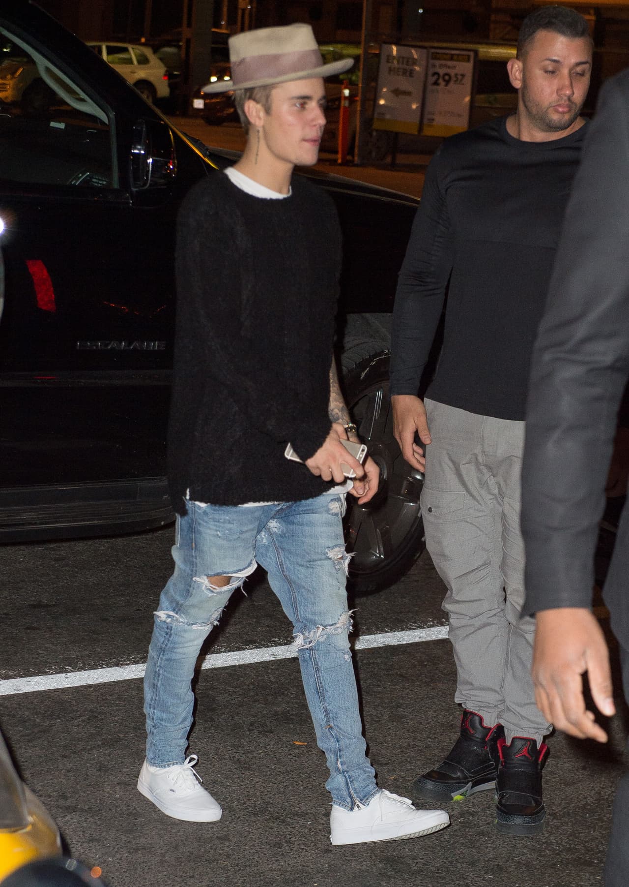 Algo alocado pero no por ello menos sensual.