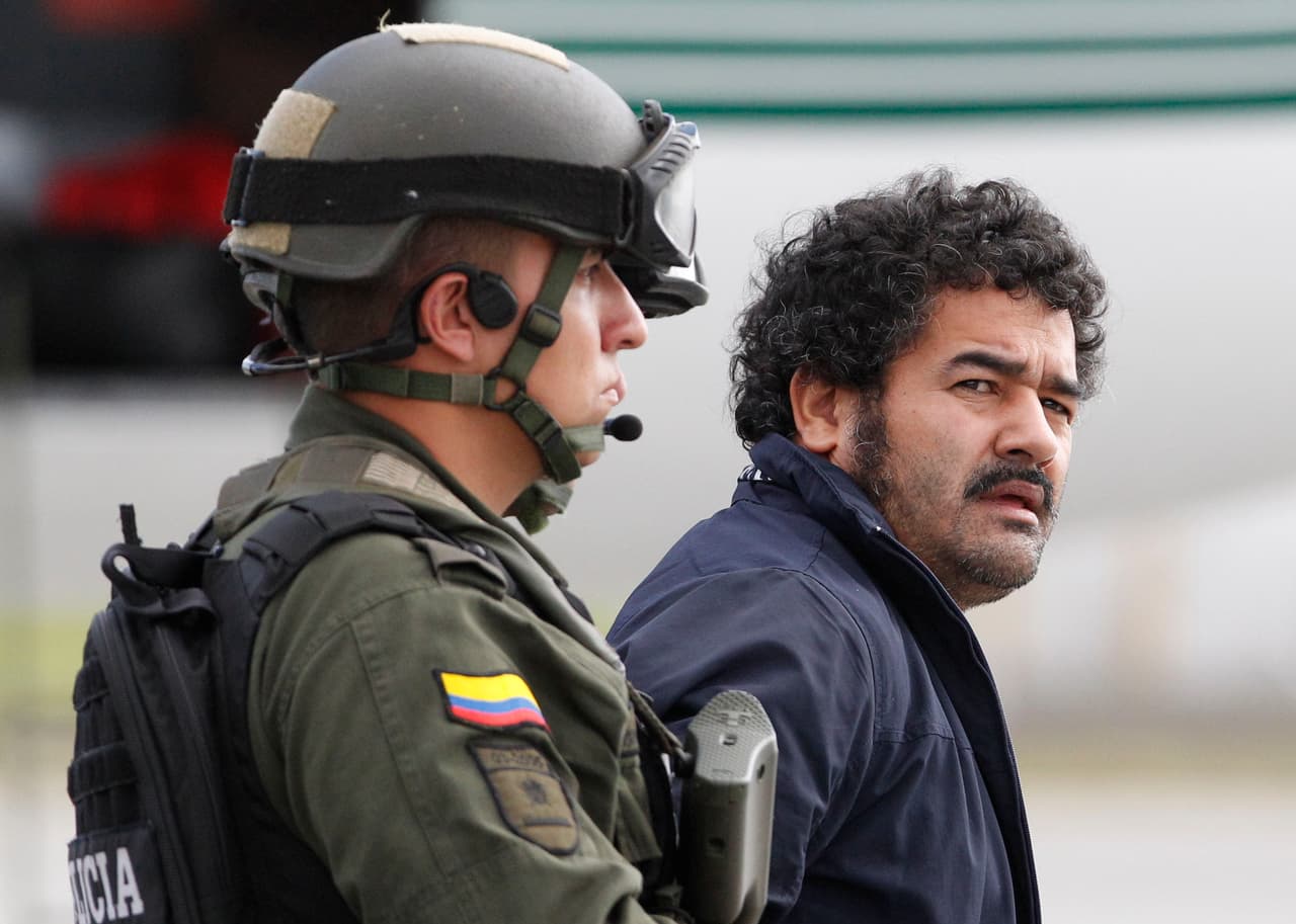 <b>Diego Pérez Henao, alias ‘Diego Rastrojo’. </b>Fue extraditado a EEUU en agosto de 2013 tras haber sido detenido en Venezuela en 2012. Exintegrante del grupo guerrillero colombiano FARC. También formó parte del grupo delictivo ‘Los Rastrojos” que operaba junto a otras organizaciones narcotraficantes en Colombia y Venezuela.