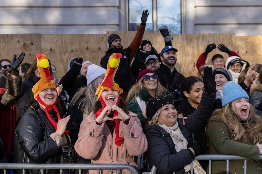 Tal como lo anticipó Will Coss, productor ejecutivo del desfile, fue “una experiencia mágica, llena de espectáculo, de entretenimiento, de alegría y celebración”.