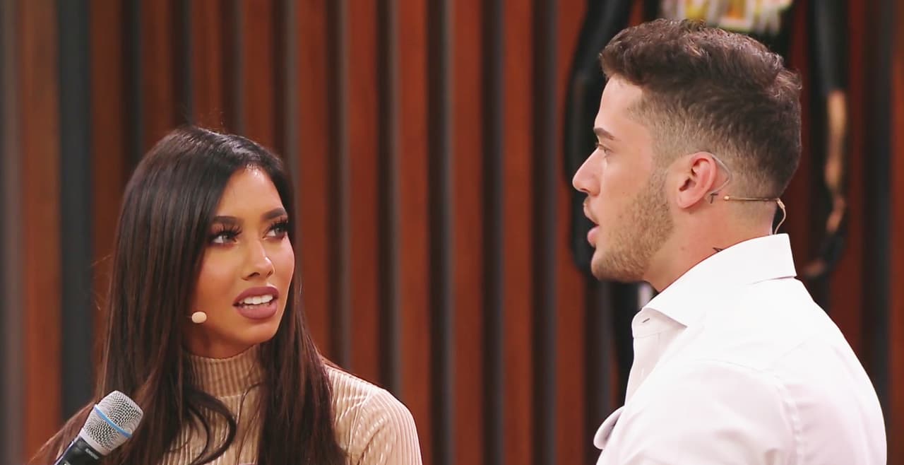 Cómo olvidar cuando Bryan llegó al show muy interesado en Geisha, pero cuando la amorosa le dijo "que sí, que sí", él la rechazó alegando que en una ocasión ella no le dio su lugar al preferir salir con sus amigas que con él.