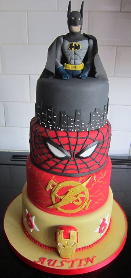 Checa algunos de sus pasteles más increíbles que van desde Mickey Mouse hasta películas como 'El Rey León', 'Los minions', 'Enredados', 'The Avengers' y muchos más.