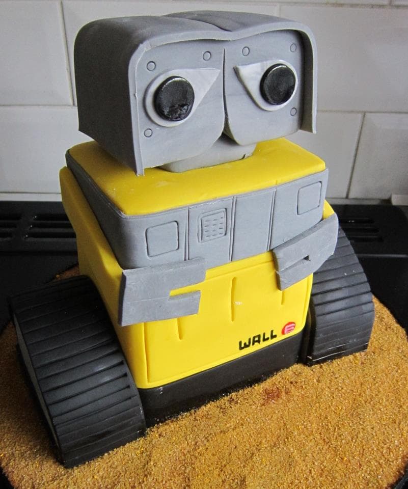 Checa algunos de sus pasteles más increíbles que van desde Mickey Mouse hasta películas como 'El Rey León', 'Los minions', 'Enredados', 'The Avengers' y muchos más.