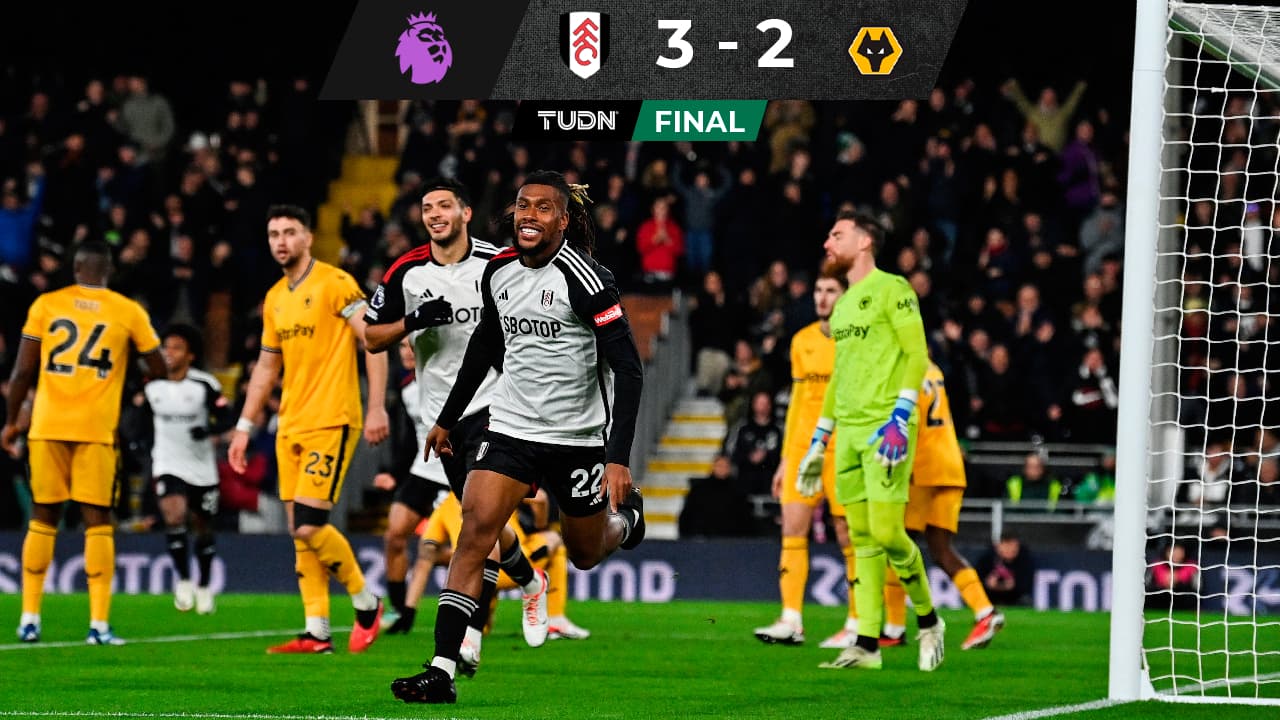 Raúl Jiménez se queda sin penal en triunfo de Fulham sobre Wolves