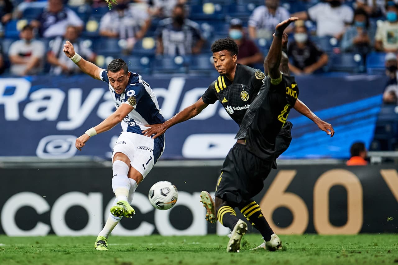 Con doblete de Maximiliano Meza y gol de Miguel Layún, Monterrey vence 3-0 al Columbus Crew y gracias al marcador global de 5-2, los regios toman su lugar entre los mejores cuatro del torneo.