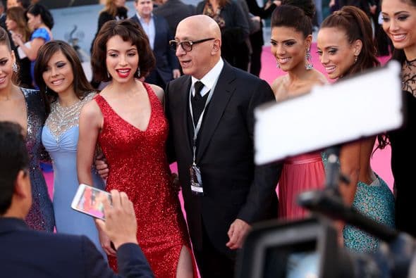 El equipo de Nuestra Belleza Latina y las participantes fueron invitados VIP a la fiesta más grande de la música latina. Las chicas, el jurado, conductores, reinas y ex participantes gozaron de una noche llena de estrellas y muchísima música.