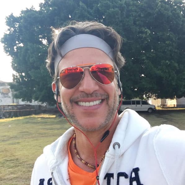 Jorge Aravena nos ha dejado ver a través de su cuenta de Instagram que es un papá muy dedicado.