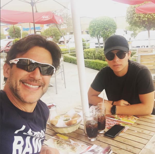 Quien ya lo hizo es Luis, pues hace poco entró a clases de actuación en el Centro de Capacitación Artística de Televisa.