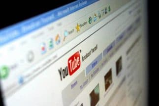 Muchos de ellos ven en la Internet una mina de oro y es que las cifras son atractivas.