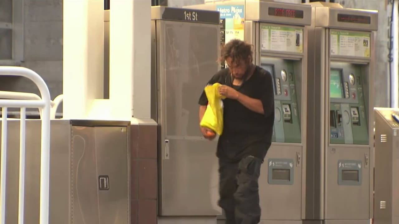 “Me siento insegura”: preocupación en Long Beach por el aumento de la indigencia en sus calles