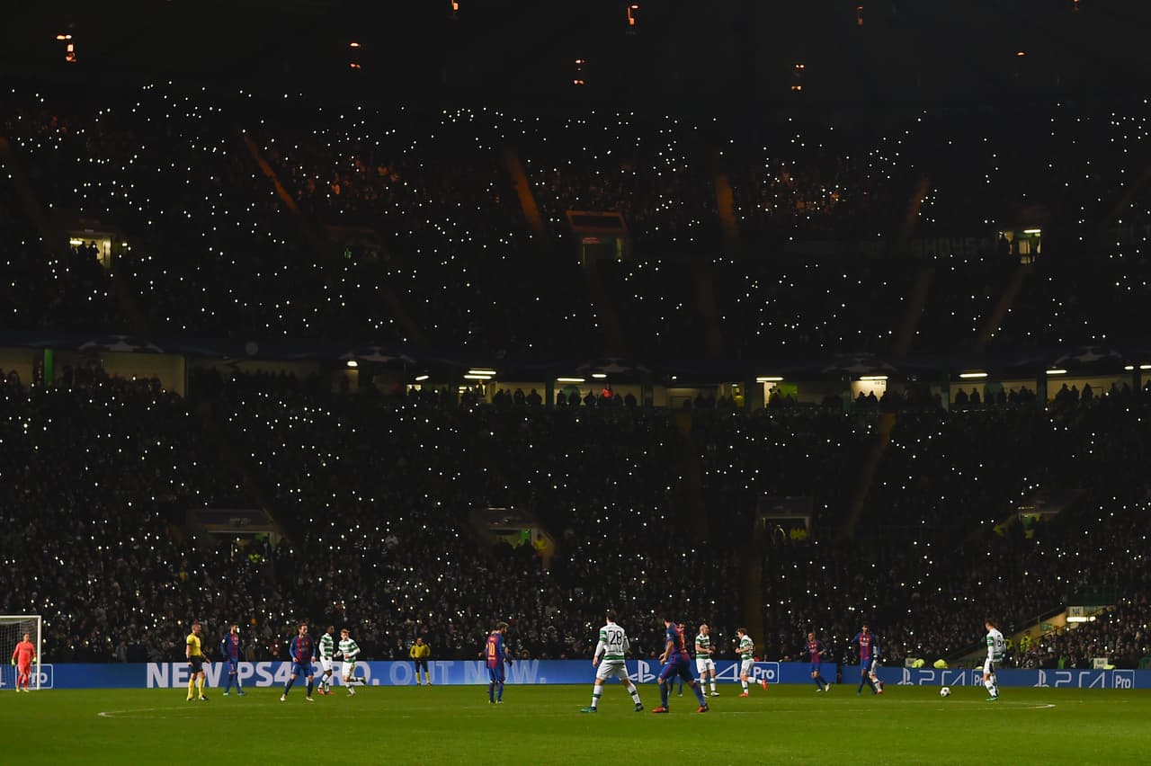 El partido de la quinta jornada del Grupo C de la Liga de Campeones se disputó en el Celtic Park ante unos 60.000 espectadores. Entre ellos, unos 1.200 aficionados culés.
