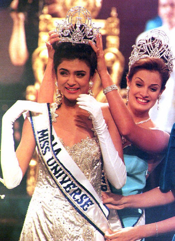 Dayanara Torres celebró su triunfo como Miss Universo en el año de 1993, y Puerto Rico la llenó de ovaciones.
